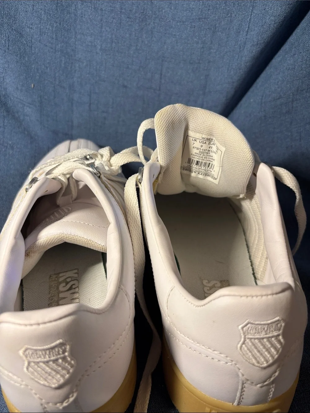 K-Swiss White Lace-Up Sneakers - Classic Stripe Detail